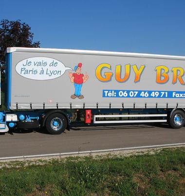 Marquage sur camion